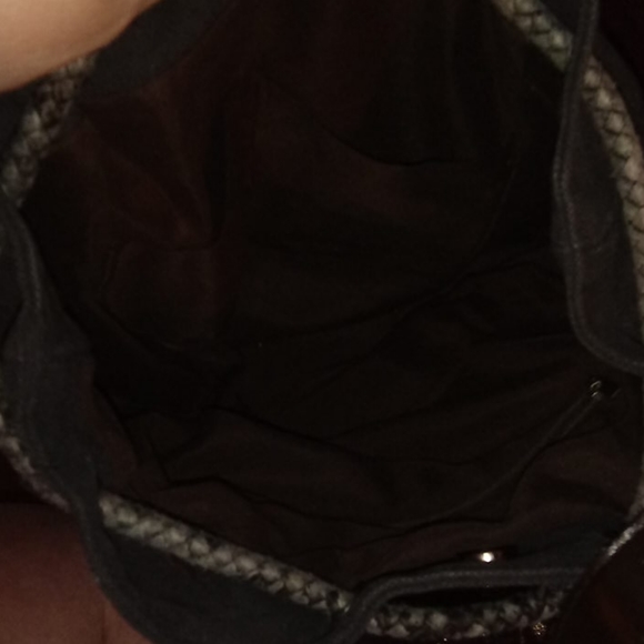 Drawstring bag - Picture 3 of 3